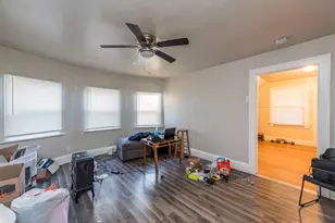 832 Lenox Ave, Waukegan, IL 60085 - Photo 17