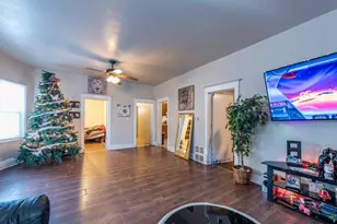 832 Lenox Ave, Waukegan, IL 60085 - Photo 7