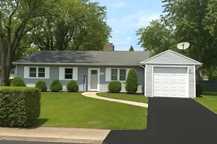 142 Marquette St, Park Forest, IL 60466 - Photo 1