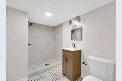 386 Paxton Avenue, Calumet City, IL 60409 - Photo 11