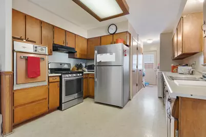 739 Delphia Avenue, Elk Grove Village, IL 60007 - Photo 5