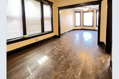 6240 S Evans Avenue, Chicago, IL 60637 - Photo 9