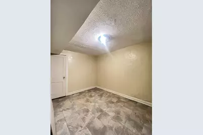 6240 S Evans Avenue, Chicago, IL 60637 - Photo 13