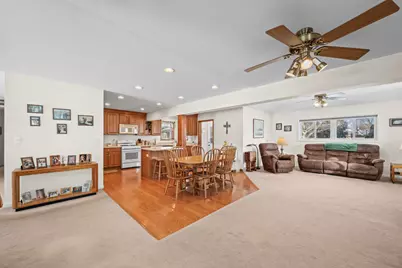 1610 N Chestnut Avenue, Arlington Heights, IL 60004 - Photo 7
