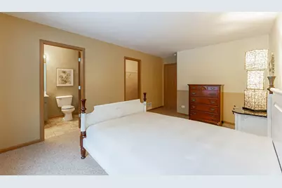 109 Shawnee Lane, Harvard, IL 60033 - Photo 11