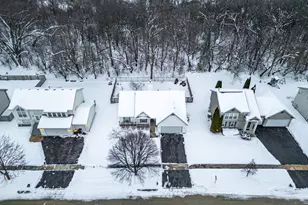 109 Shawnee Ln, Harvard, IL 60033 - Photo 29