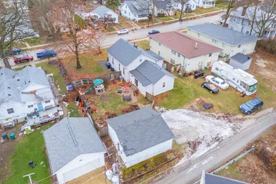 512 S Clayton Street, Bloomington, IL 61701 - Photo 47