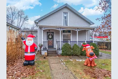 512 S Clayton Street, Bloomington, IL 61701 - Photo 1