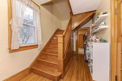 512 S Clayton Street, Bloomington, IL 61701 - Photo 5