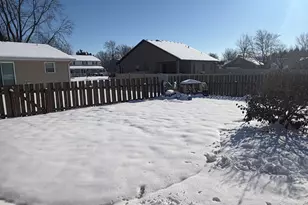502 W Kenneth Dr, Heyworth, IL 61745 - Photo 17