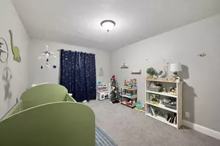 502 W Kenneth Dr, Heyworth, IL 61745 - Photo 11