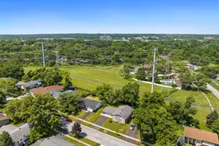 6308 MacArthur Dr, Woodridge, IL 60517 - Photo 37