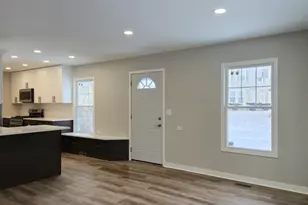 231 Harvest Ct, Vernon Hills, IL 60061 - Photo 3