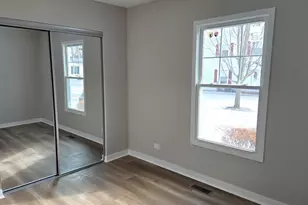 231 Harvest Ct, Vernon Hills, IL 60061 - Photo 9