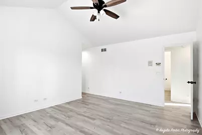 3300 Country Lane, Waukegan, IL 60087 - Photo 29