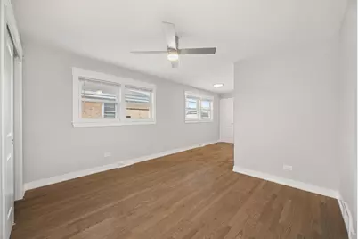415 Yates Avenue, Calumet City, IL 60409 - Photo 9