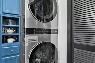 4728 N Kennicott Ave, Chicago, IL 60630 - Photo 27