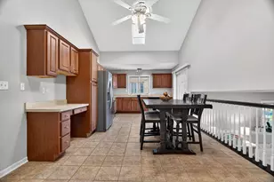 7340 W 115th St, Worth, IL 60482 - Photo 5