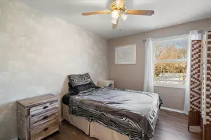 1328 Hill Rd, Geneva, IL 60134 - Photo 9