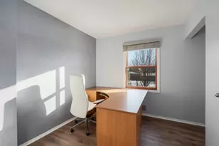 1328 Hill Rd, Geneva, IL 60134 - Photo 11