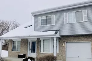 3524 Willowview Ct, Aurora, IL 60504 - Photo 1