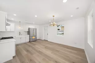 813 Audrey Ave, Joliet, IL 60436 - Photo 7