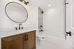 813 Audrey Ave, Joliet, IL 60436 - Photo 13