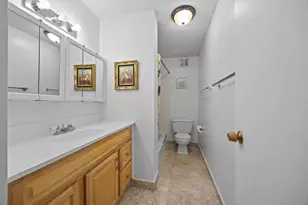 5100 N Marine Dr, Chicago, IL 60640 - Photo 23