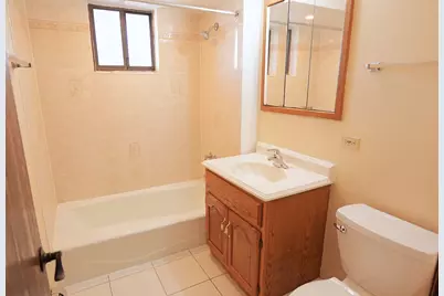 15741 Thomas Lane #3BR, Oak Forest, IL 60452 - Photo 5