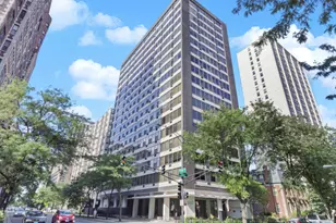 360 W Wellington Ave, Chicago, IL 60657 - Photo 1