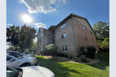 10278 Southwest Highway #2C, Chicago Ridge, IL 60415 - Photo 3