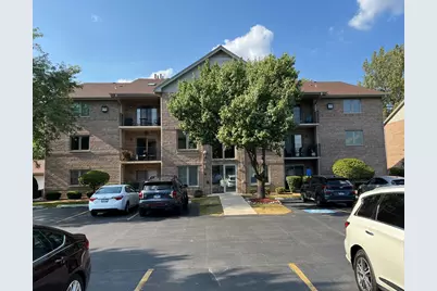 10278 Southwest Highway #2C, Chicago Ridge, IL 60415 - Photo 1