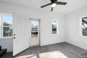 12759 Clinton St, Blue Island, IL 60406 - Photo 15