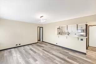 7337 S South Shore Dr, Chicago, IL 60649 - Photo 7