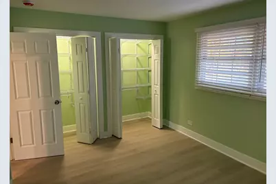 235 Washington Square #C, Elk Grove Village, IL 60007 - Photo 7