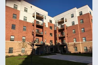 301 N Madison Street #2C, Woodstock, IL 60098 - Photo 1