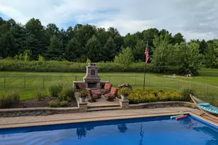 6871 Montague Rd, Rockford, IL 61102 - Photo 9