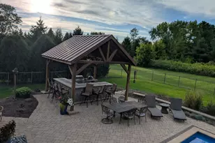 6871 Montague Rd, Rockford, IL 61102 - Photo 7