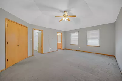 15619 Homan Avenue, Markham, IL 60428 - Photo 9