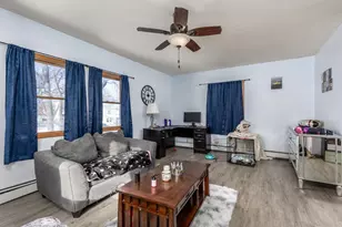 415 N Sycamore St, Somonauk, IL 60552 - Photo 15