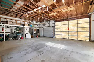 401 S Walnut St, Manteno, IL 60950 - Photo 23