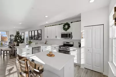 9028 Disbrow Street, Huntley, IL 60142 - Photo 5