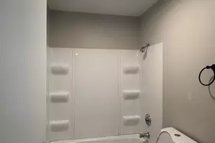 17620 Winston Dr, Country Club Hills, IL 60478 - Photo 15