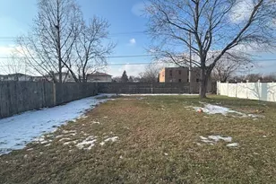 17620 Winston Dr, Country Club Hills, IL 60478 - Photo 23