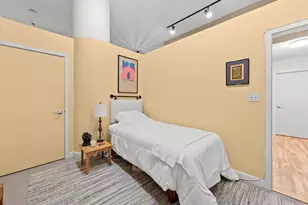 211 E Ohio St, Chicago, IL 60611 - Photo 15