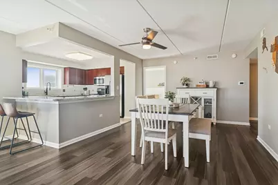 390 S Western Avenue #511, Des Plaines, IL 60016 - Photo 9