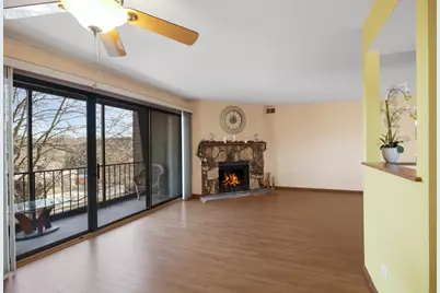 11133 East Road #E, Palos Hills, IL 60465 - Photo 7