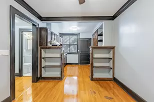 3021 W 58th St, Chicago, IL 60629 - Photo 5
