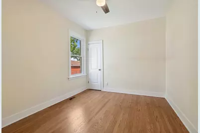 8325 S Perry Avenue, Chicago, IL 60620 - Photo 7