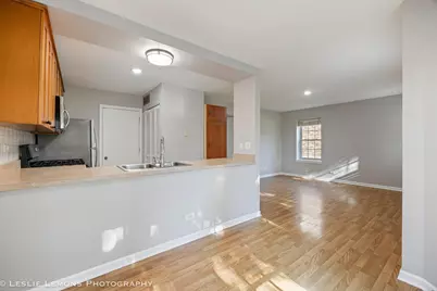 313 Cromwell Court, Westmont, IL 60559 - Photo 7